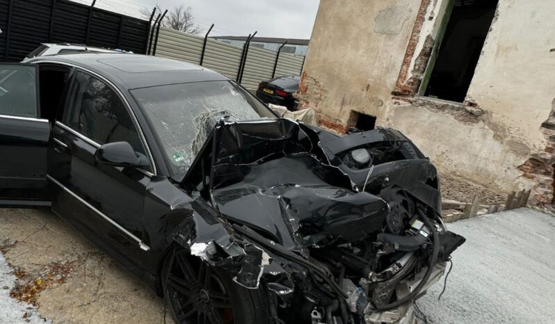 
								AUDI A8 4.2TDI НА ЧАСТИ full									